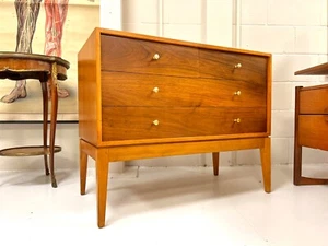 Peter Hayward for Uniflex, Mid Century, Walnut Chest of Drawers