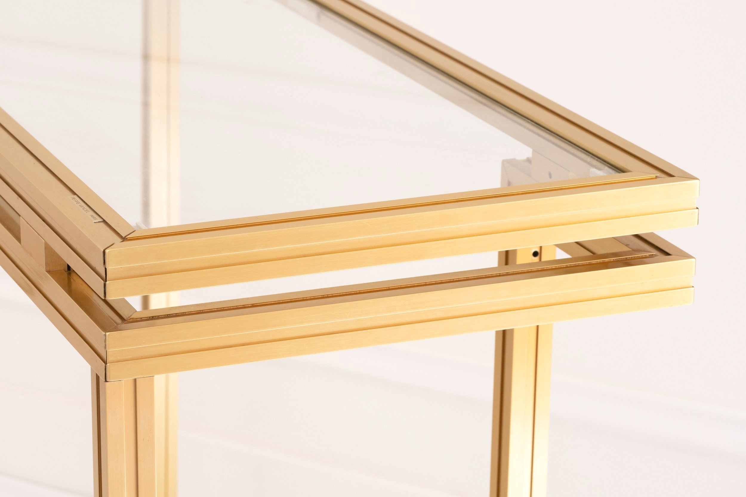 Pierre Vandel – Console table