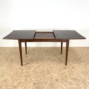 Richard Hornby Dining Table And Chairs