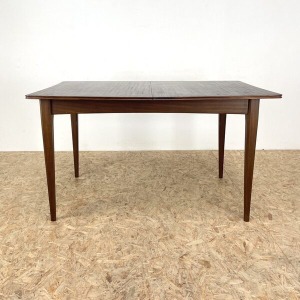 Richard Hornby Dining Table And Chairs