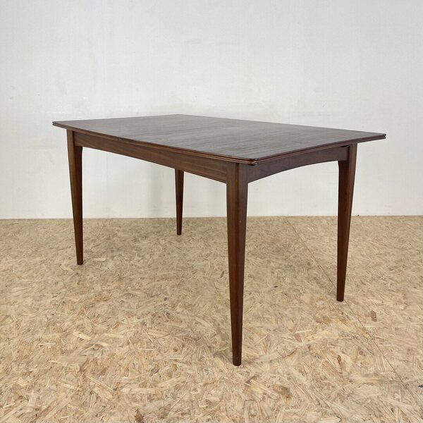 Richard Hornby Dining Table And Chairs