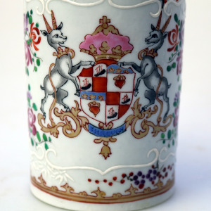 A good antique Samson of Paris porcelain Chinese Export Armorial Tankard C.19thC