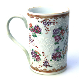 A good antique Samson of Paris porcelain Chinese Export Armorial Tankard C.19thC