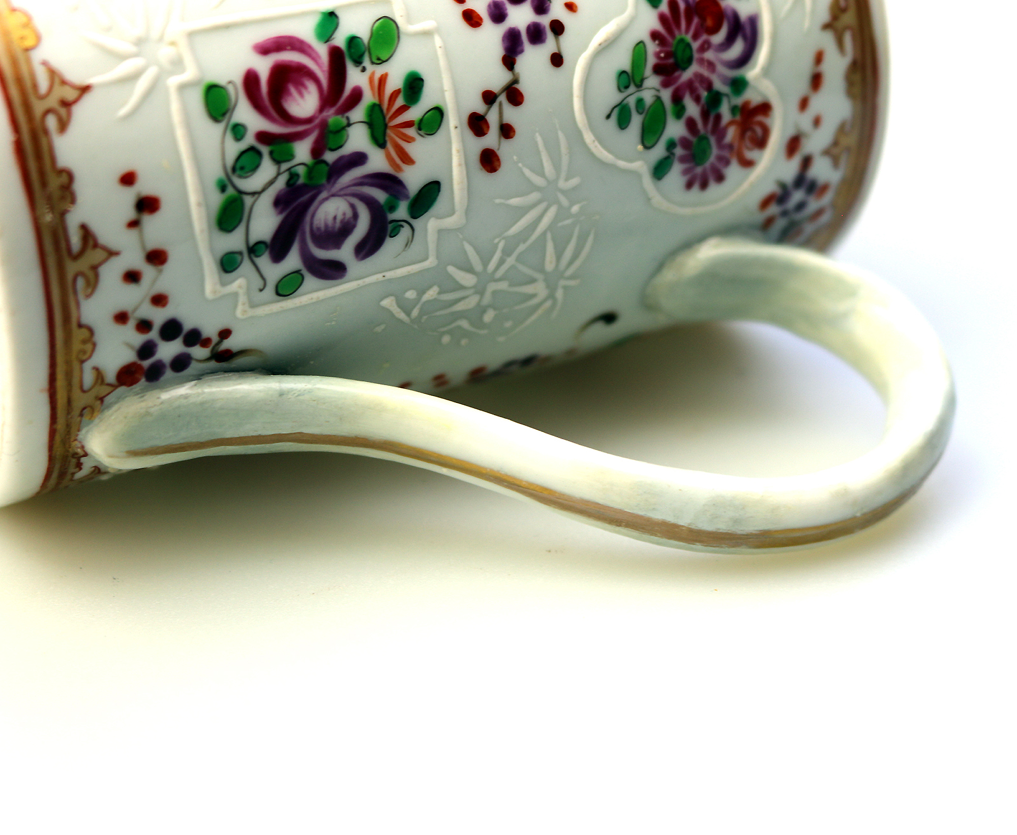 A good antique Samson of Paris porcelain Chinese Export Armorial Tankard C.19thC