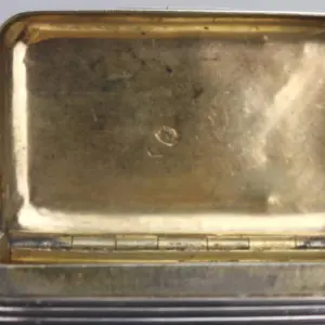 A good antique William IV French 950 solid silver reeded Snuff Box 43.5g C.1830