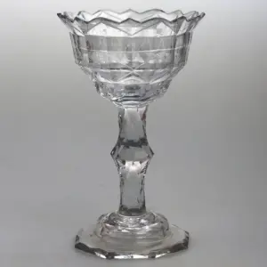 A very fine & large antique Georgian facet cut glass stem Sweetmeat C.18thC