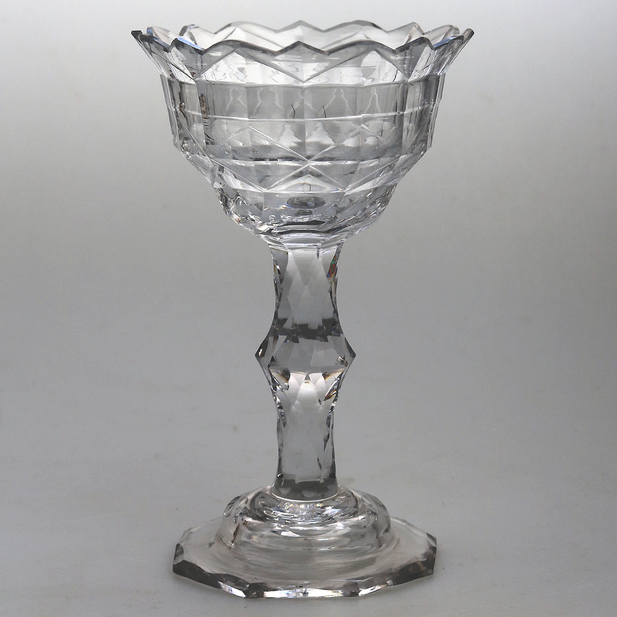 A very fine & large antique Georgian facet cut glass stem Sweetmeat C.18thC