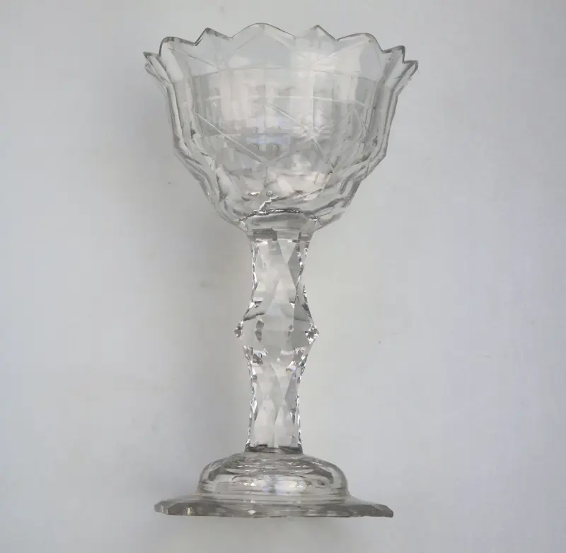 A very fine & large antique Georgian facet cut glass stem Sweetmeat C.18thC