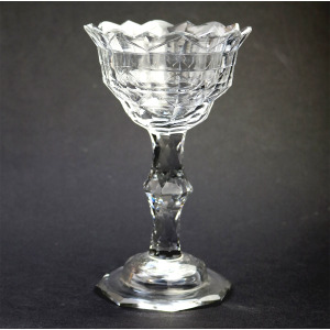 A very fine & large antique Georgian facet cut glass stem Sweetmeat C.18thC