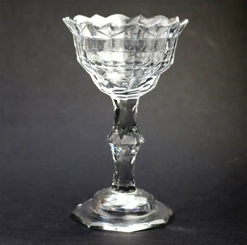 A very fine & large antique Georgian facet cut glass stem Sweetmeat C.18thC