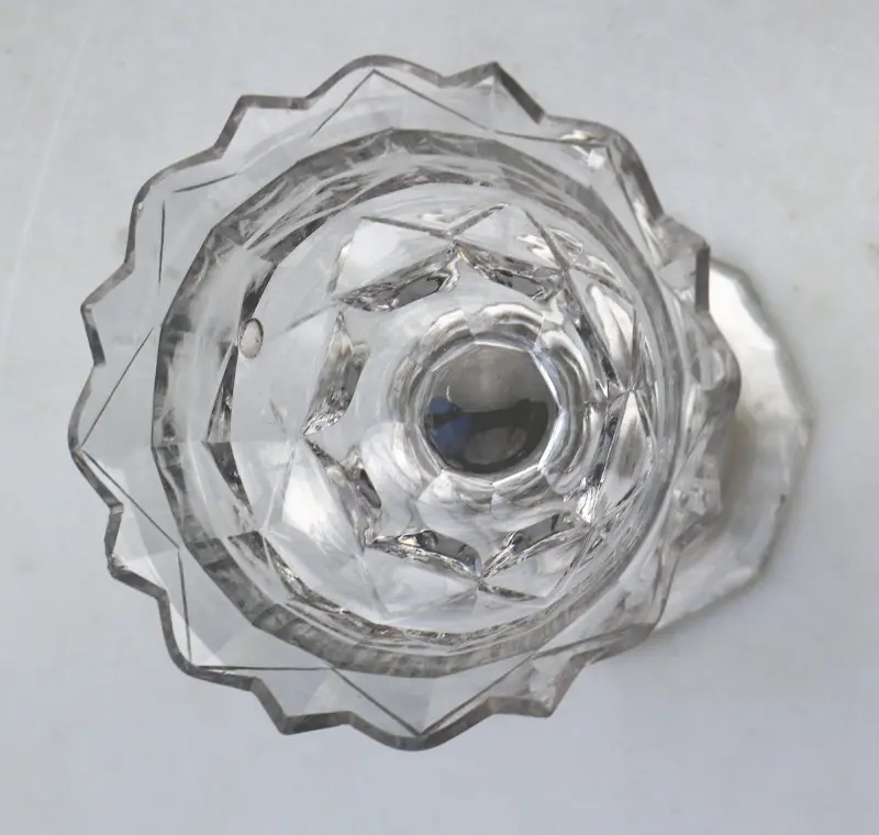 A very fine & large antique Georgian facet cut glass stem Sweetmeat C.18thC