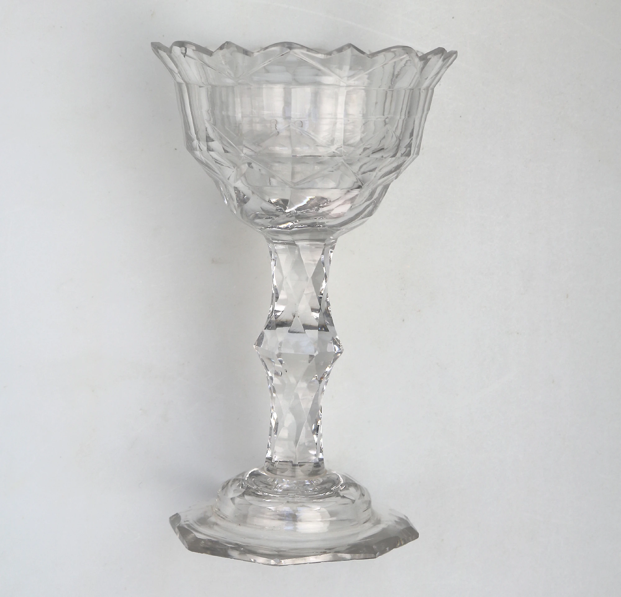 A very fine & large antique Georgian facet cut glass stem Sweetmeat C.18thC