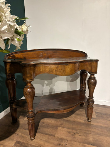 Victorian Mahogany Serpentine Front Console Table With Marble Top