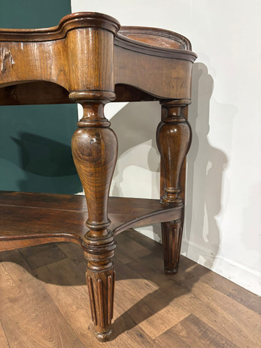 Victorian Mahogany Serpentine Front Console Table With Marble Top