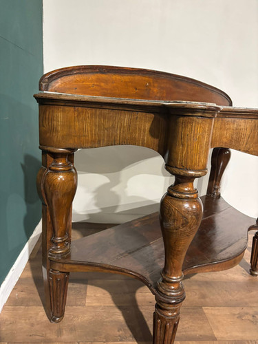 Victorian Mahogany Serpentine Front Console Table With Marble Top