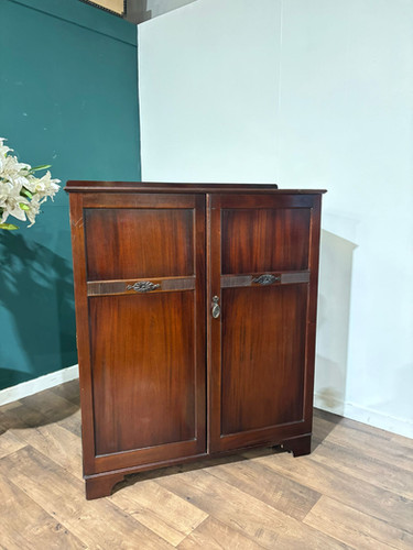 Vintage Mahogany Gents Robe