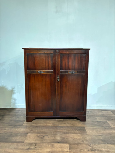 Vintage Mahogany Gents Robe