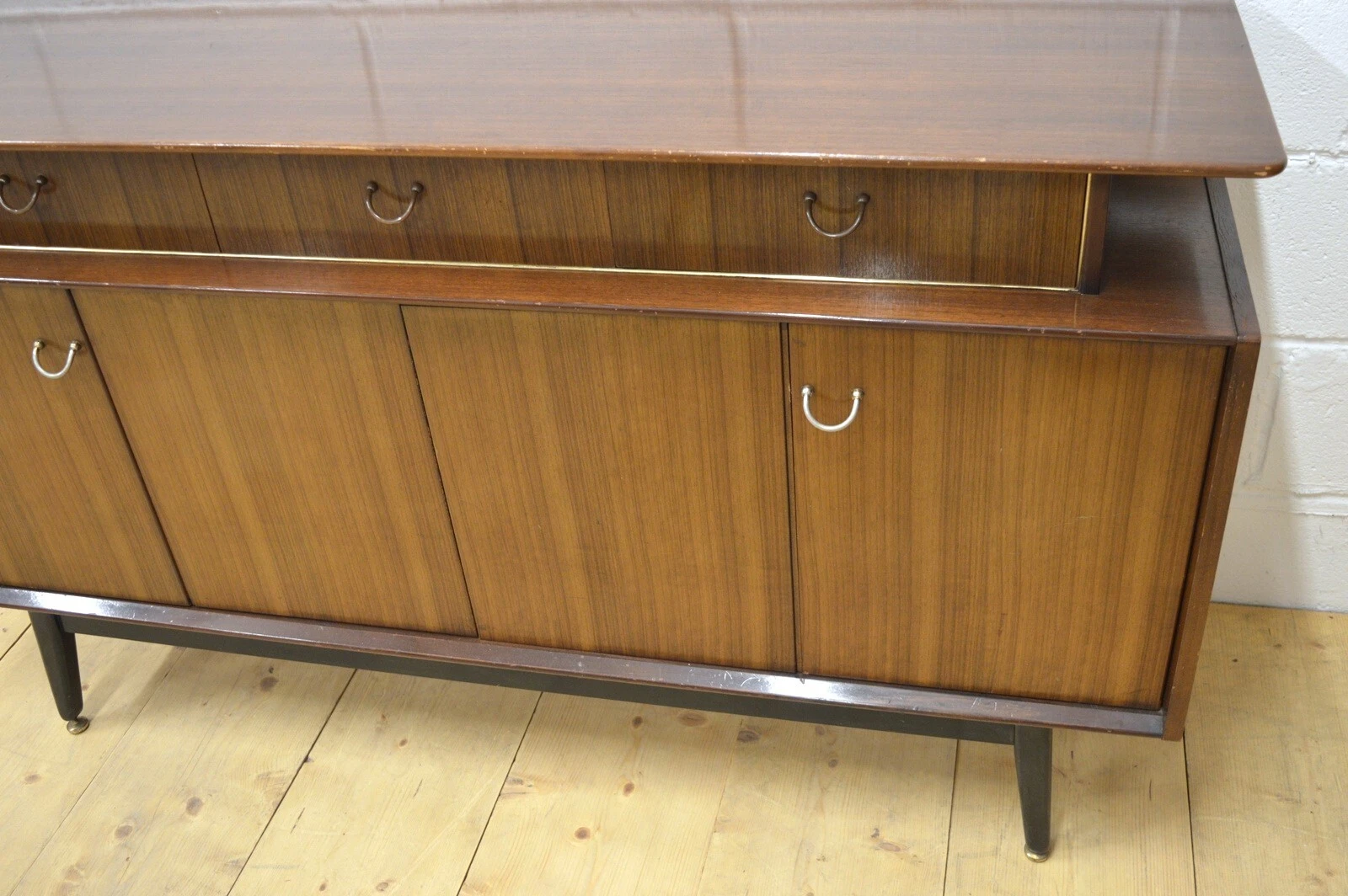 Vintage sideboard G Plan EGomme Librenza teak danish design mid century